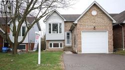11 FENWICK AVENUE Clarington, ON L1C 4R6