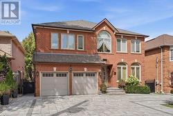 56A ROOSEVELT DRIVE Richmond Hill, ON L4C 6V4