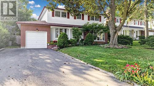 4 SHADY LANE CRESCENT  Markham, ON L3T 3W7