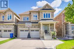 11 CONDUCTOR AVENUE Whitchurch-Stouffville, ON L4A 4X5