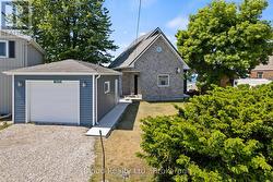 18172 ERIE SHORE DRIVE Chatham-Kent, ON N0P 1A0