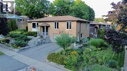 66 GEORGIAN Crescent  Kitchener, ON N2B 3N9