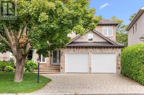 4 WELLSMERE COURT , Ottawa, Ontario K2E 8C2