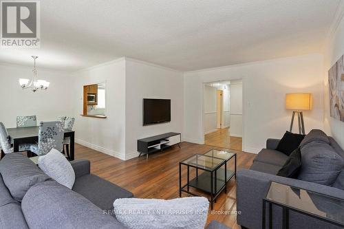 5081 Brady Avenue, Burlington, ON 