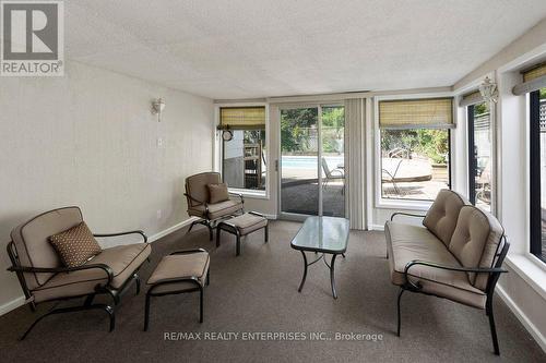 5081 Brady Avenue, Burlington, ON 