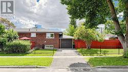 28 ASHDEAN DRIVE Toronto, ON M1P 1E3