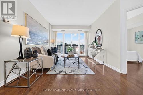 1405 - 200 RIDEAU STREET  Ottawa, ON K1N 5Y1