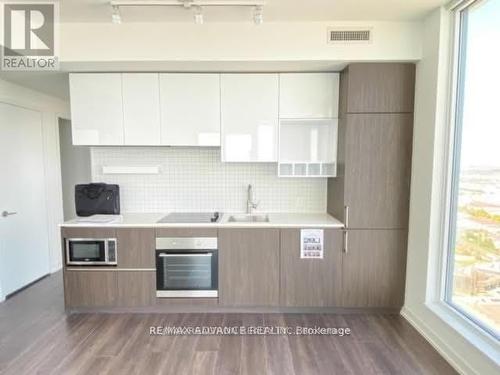 5103 - 898 PORTAGE PARKWAY , Vaughan, Ontario L4K 0J6 5