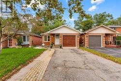 44 FERGUSON DRIVE Barrie, ON L4N 7B5