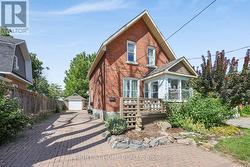 346 BAY STREET Midland, ON L4R 1K2