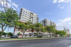 713 - 22 EAST HAVEN DRIVE Toronto, ON M1N 0B4