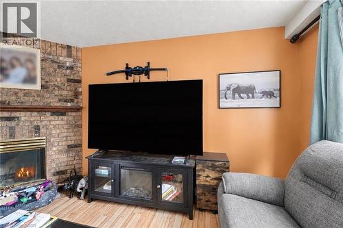 23 Desantis Court, Hamilton, ON 
