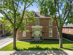 69 BOND STREET W Kawartha Lakes (Lindsay), ON K9V 3R3