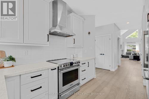 New appliances - 4014 Jarvis Crescent, Burlington, ON 