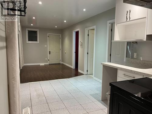 367 KIPLING AVENUE , Toronto, Ontario M8V 3K8 2