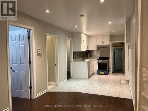 367 KIPLING AVENUE , Toronto, Ontario M8V 3K8 3