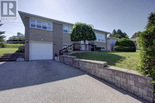 146 VISTA DRIVE  Mississauga, ON L5M 2E6