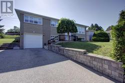 146 VISTA DRIVE Mississauga, ON L5M 2E6