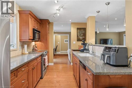 373 Forestlawn Road, Waterloo, ON 