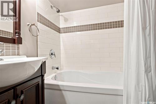 719 14Th Street E, Saskatoon, SK 
