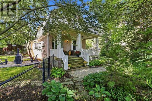102 WALNUT STREET  London North (North N), ON N6H 1C4