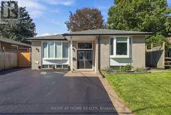 14 COLE AVENUE Clarington, ON L1C 1K6