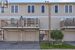 D - 284 DALEHURST DRIVE Ottawa, ON K2G 4J5