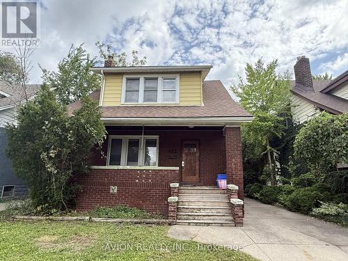412 PARTINGTON AVENUE  Windsor, ON N9B 2N5
