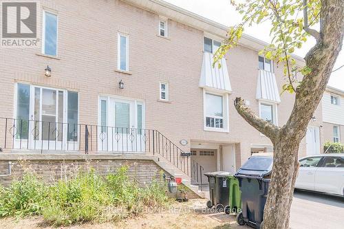 307 - 19 LISZT GATE , Toronto, Ontario M2H 1G6 3