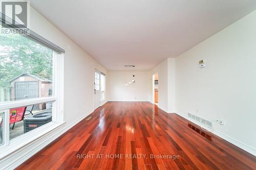307 - 19 LISZT GATE , Toronto, Ontario M2H 1G6 5
