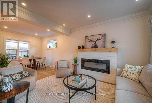 30 Dunbar Road S, Waterloo, ON 