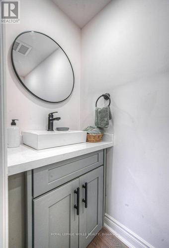 30 Dunbar Road S, Waterloo, ON 