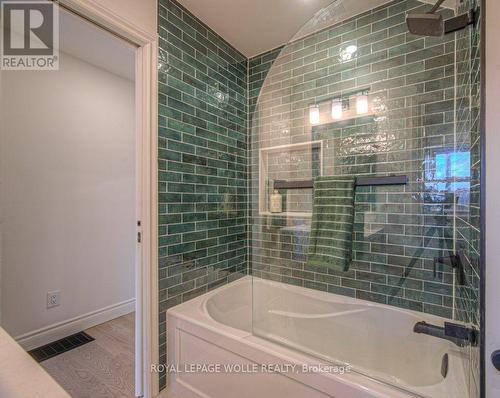30 Dunbar Road S, Waterloo, ON 