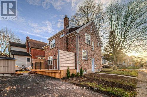 30 Dunbar Road S, Waterloo, ON 