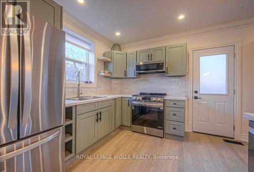 30 Dunbar Road S, Waterloo, ON 