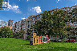 513 - 65 SCADDING AVENUE Toronto, ON M5A 4L1
