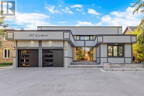 32 COLTON CRESCENT S  Vaughan, ON L4L 3L7
