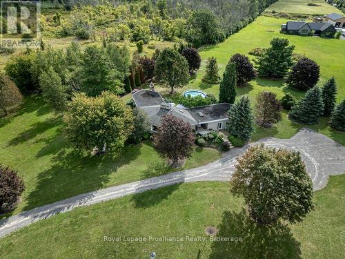 2355 COUNTY RD 3  Prince Edward County (Ameliasburg Ward), ON K0K 1L0
