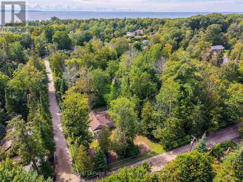 10 Pilon Road, Tiny, ON 