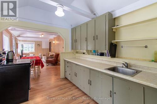 10 Pilon Road, Tiny, ON 