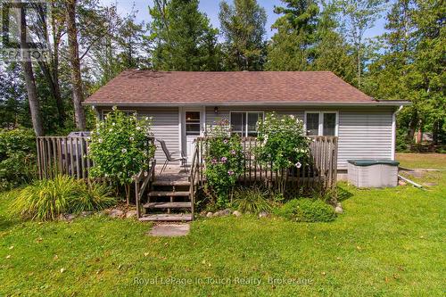 10 Pilon Road, Tiny, ON 