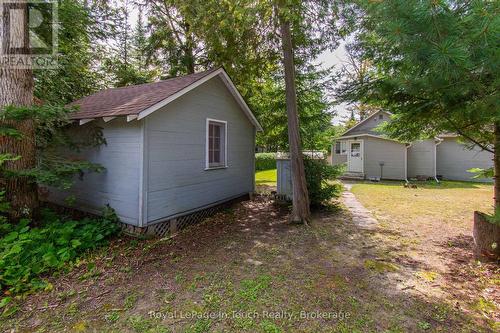 10 Pilon Road, Tiny, ON 