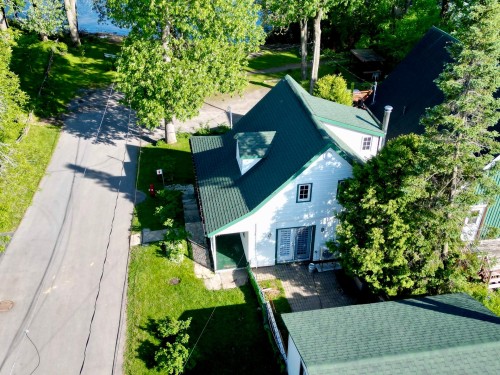 Photo aérienne - 183 Rue Labonté, Rosemère, QC 