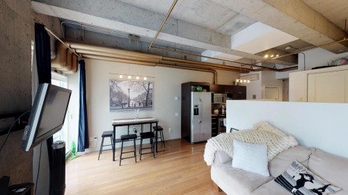 623-1200 Rue St-Alexandre , Montréal (Ville-Marie), QC H3B 3H5 3