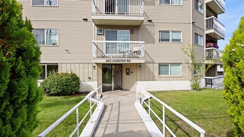 301-803 Fairview Road  Penticton, BC V2A 5Y7