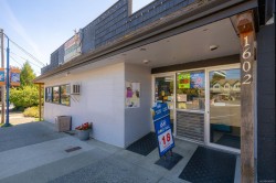 1602 Joan Ave  Crofton, BC V0R 1R0