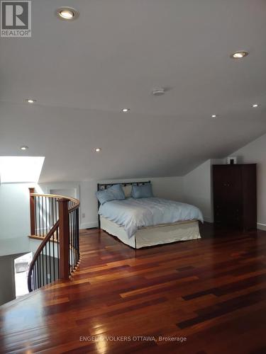 281 Kirchoffer Avenue, Ottawa, ON 