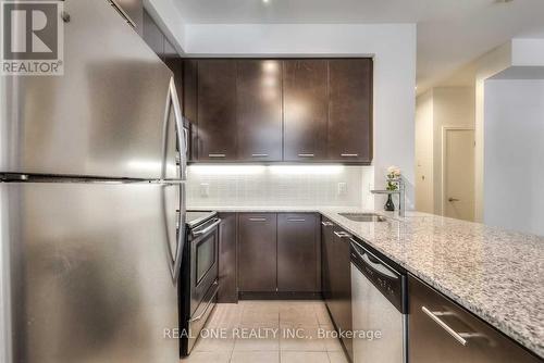 TH23 C - 370 SQUARE ONE DRIVE , Mississauga, Ontario L5B 0E6 5