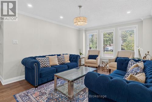 12 Baslaw Drive, Ottawa, ON 