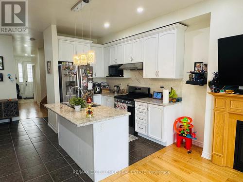 37 DUFAY ROAD , Brampton, Ontario L7A 4A2 3